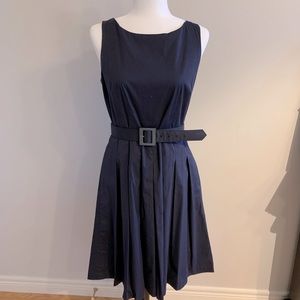 COPY - Navy retro style sleeveless navy dress